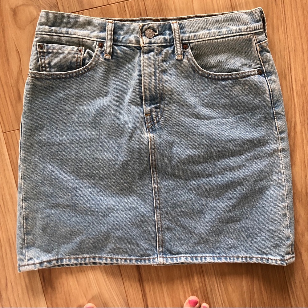 Levi’s Jean Skirt